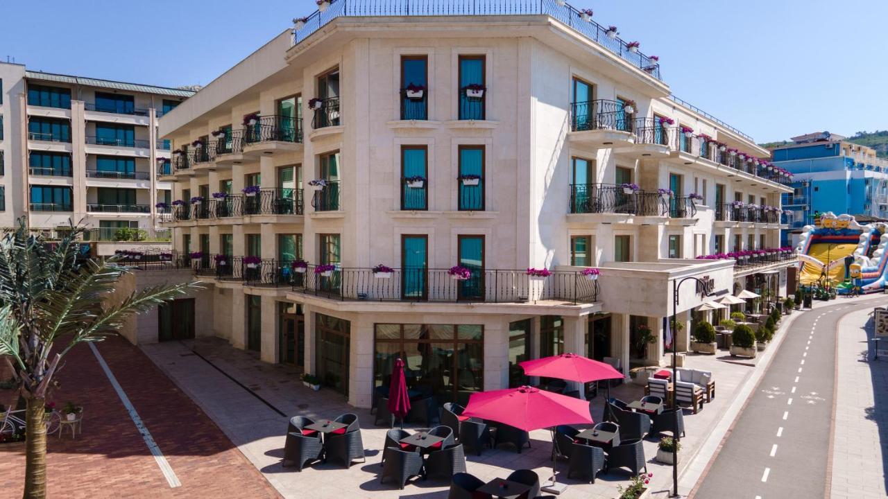 Hotel Mistral Baltschik Exterior foto