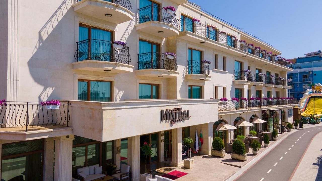 Hotel Mistral Baltschik Exterior foto